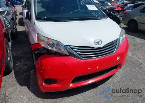 2014 Toyota Sienna Le V6 8 Passenger from USA, damaged, VIN 5TDKK3DC9ES442806